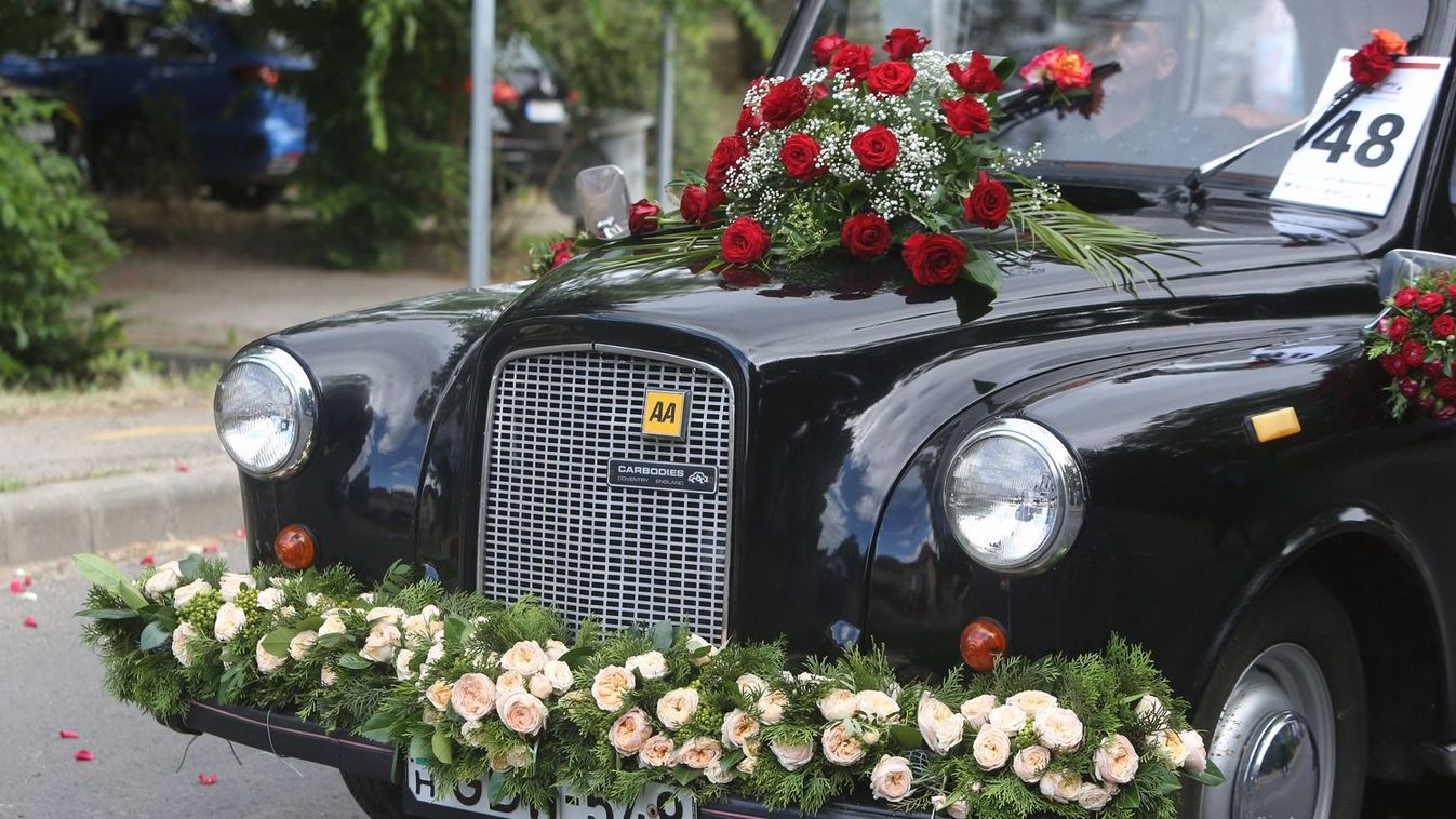 Delmagyar A H Tv G N Rendezik A Sz Regi R Zsa Nnepet