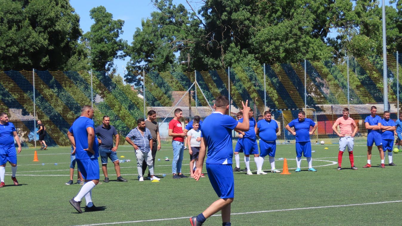 Kispályás foci és roma gasztronap Vásárhelyen – Galéria