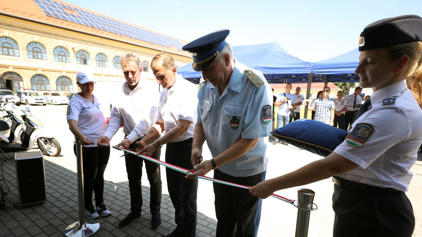 Új irodákat kaptak a polgárőrök – Galéria