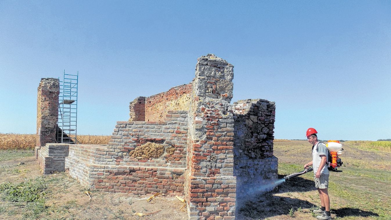 További öt évre biztosított az ecseri templomrom védettsége