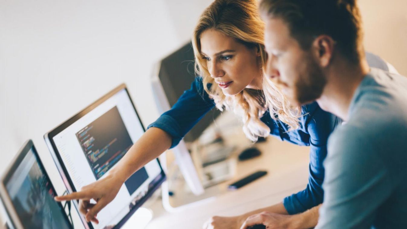 A legfrissebb informatikát tanítják az egyetemi vendégoktatók