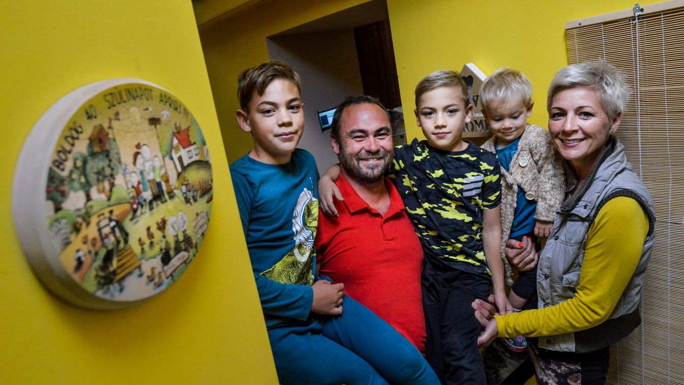 Nagyvárosi létükre egy tanyán találták meg a tökéletes idillt