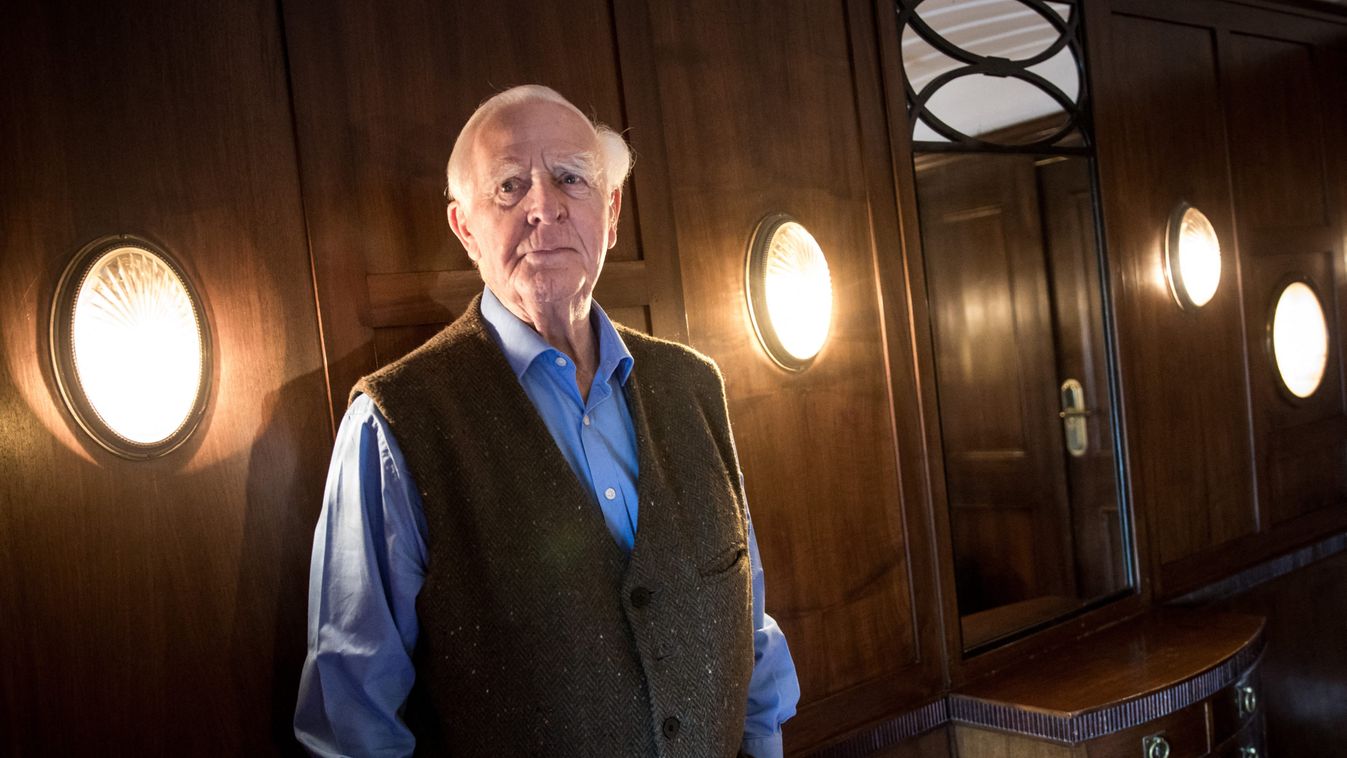 Posztumusz John le Carré-regény jelenik meg októberben