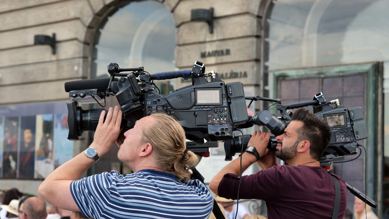 Okostelefonos appal virtuálisan bejárhatók Budapest filmes helyszínei