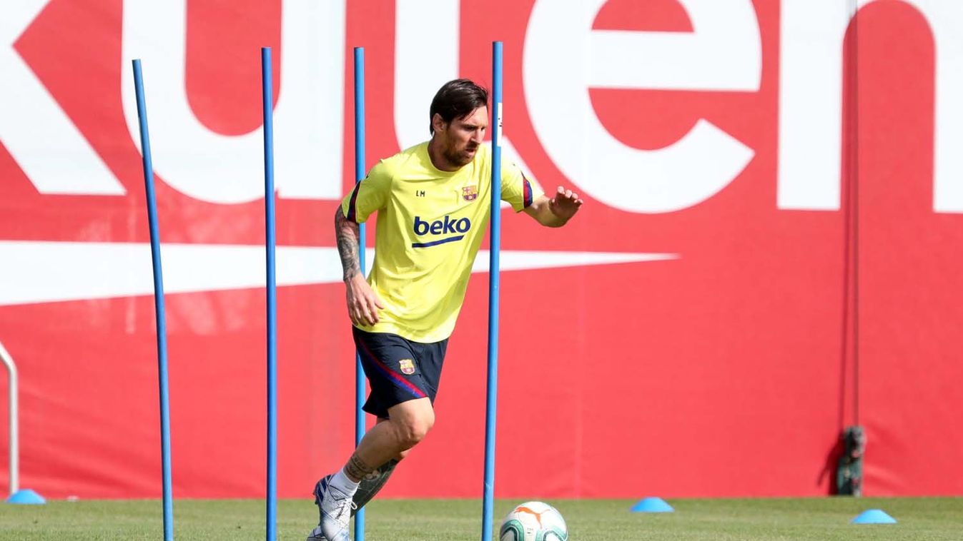 Messi szerint jól jöhet a vírus miatti szünet a Barcelonának