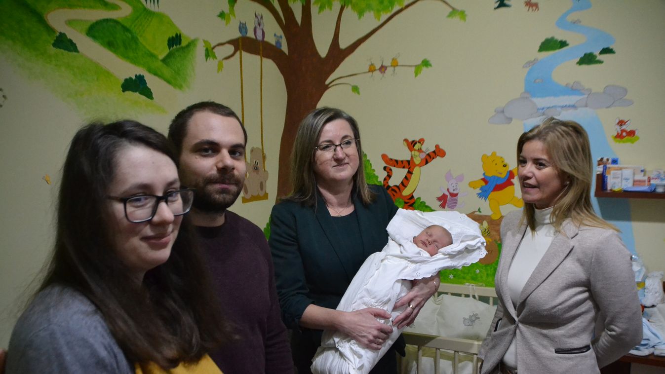 Danit, Makó első babáját köszöntötték