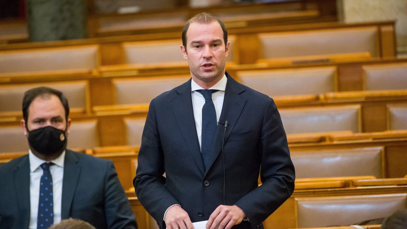 Hollik István: az oltásellenesség mindegyik formájában jeleskedett a baloldal