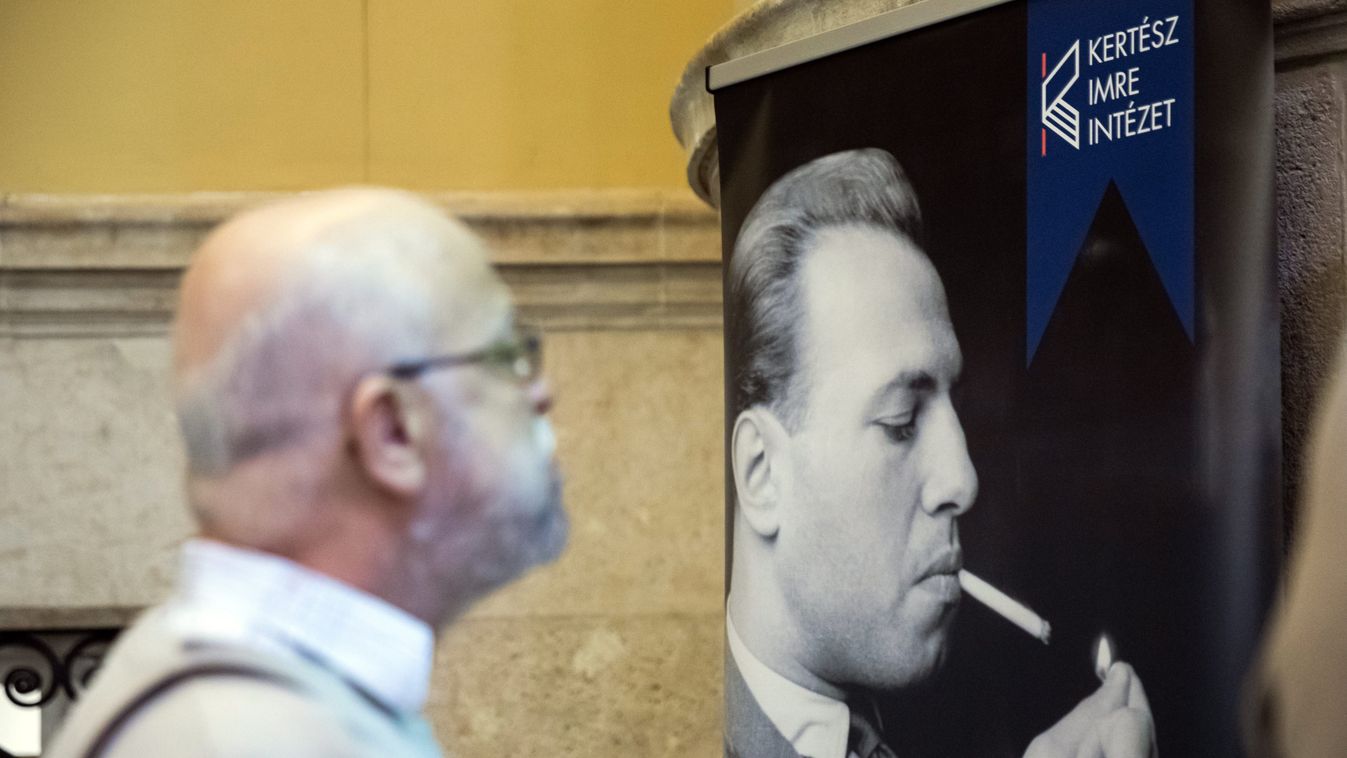 Kertész Imre szellemében szólítanák meg a művészeket