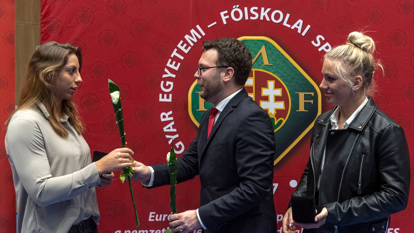 A legeredményesebb egyetemi sportolókat díjazták