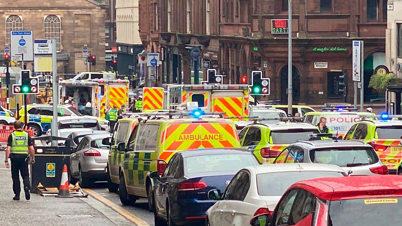 Késelés történt Glasgow-ban, lelőtték az elkövetőt
