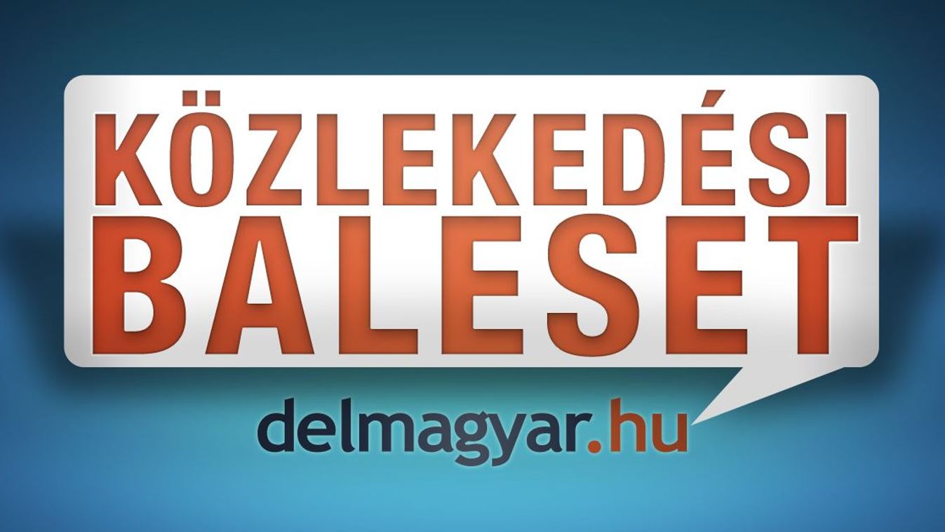Személygépkocsi és kerékpáros ütközött a Bérkert utcán