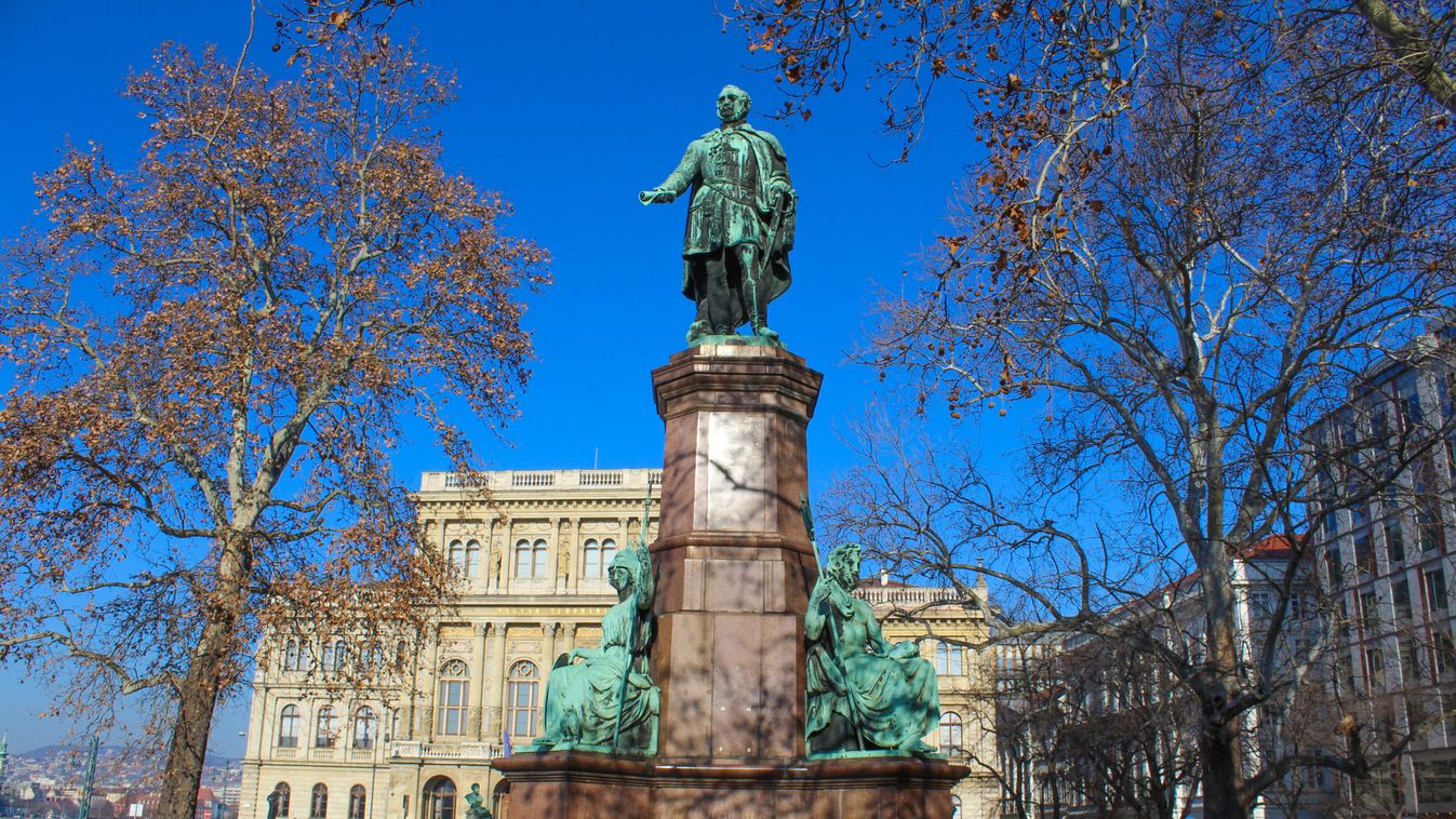Széchenyi István születésének 230. évfordulójára emlékeztek