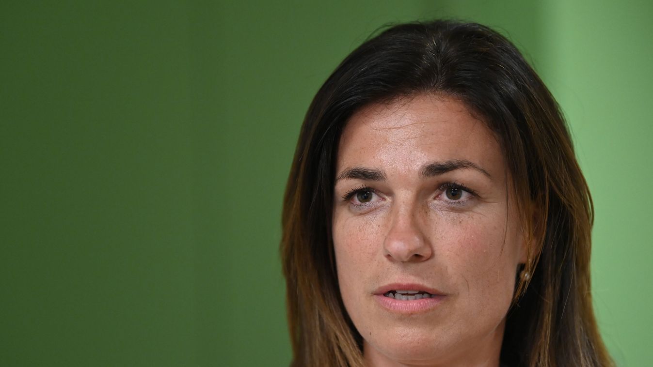 Varga Judit: az Európai Bizottság ismét kiválóan vizsgázott kettős mércéből