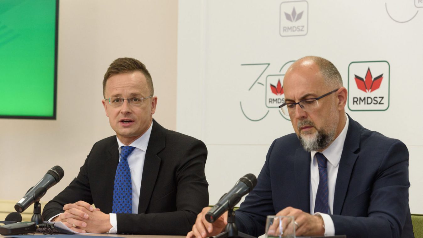 Szijjártó: szeretnénk, ha Magyarország nem lenne téma a romániai választási kampányokban