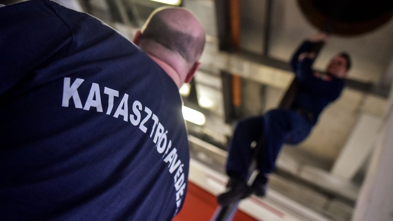 Kigyulladt a vacsora egy szegedi lakásban