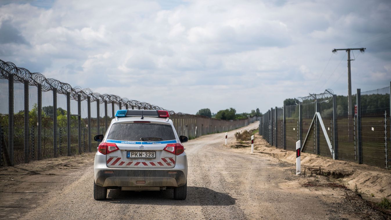 Kilencszáznál több illegális bevándorlót tartóztattak fel a határon