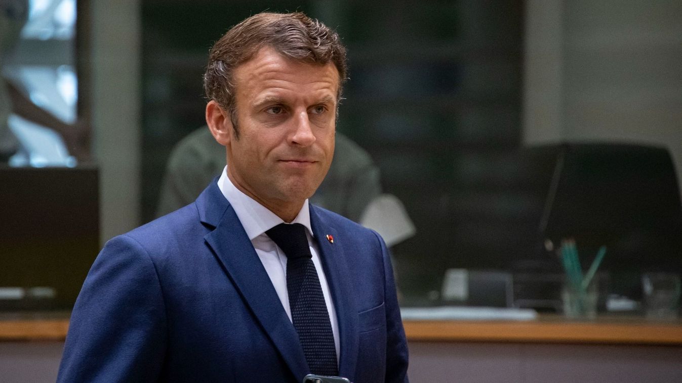 Macron Amerikának: az nem barátság, hogy négyszeres áron vehetjük tőletek a gázt
