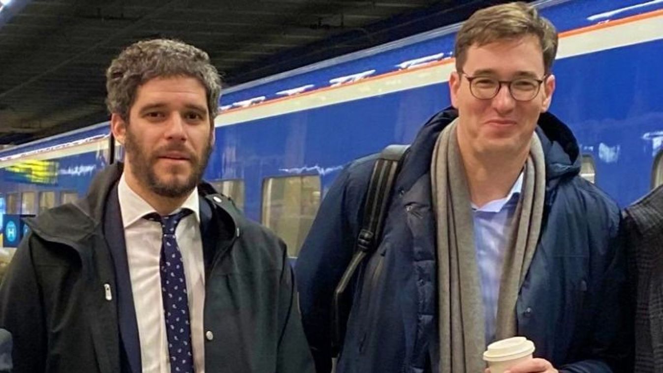 Ezt ígérte a dollárbaloldal az amerikai pénzekért