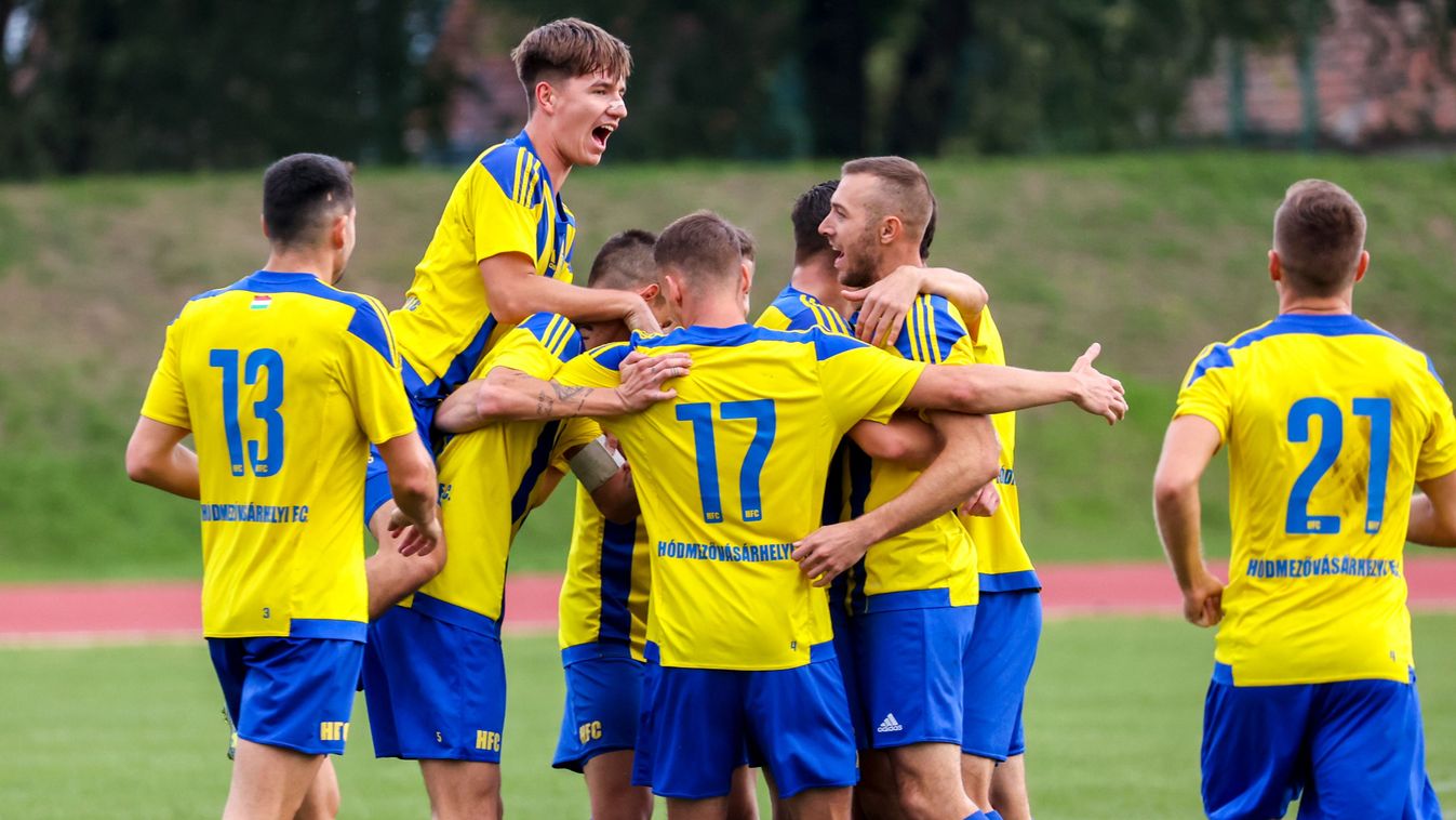 Lehet futballozni