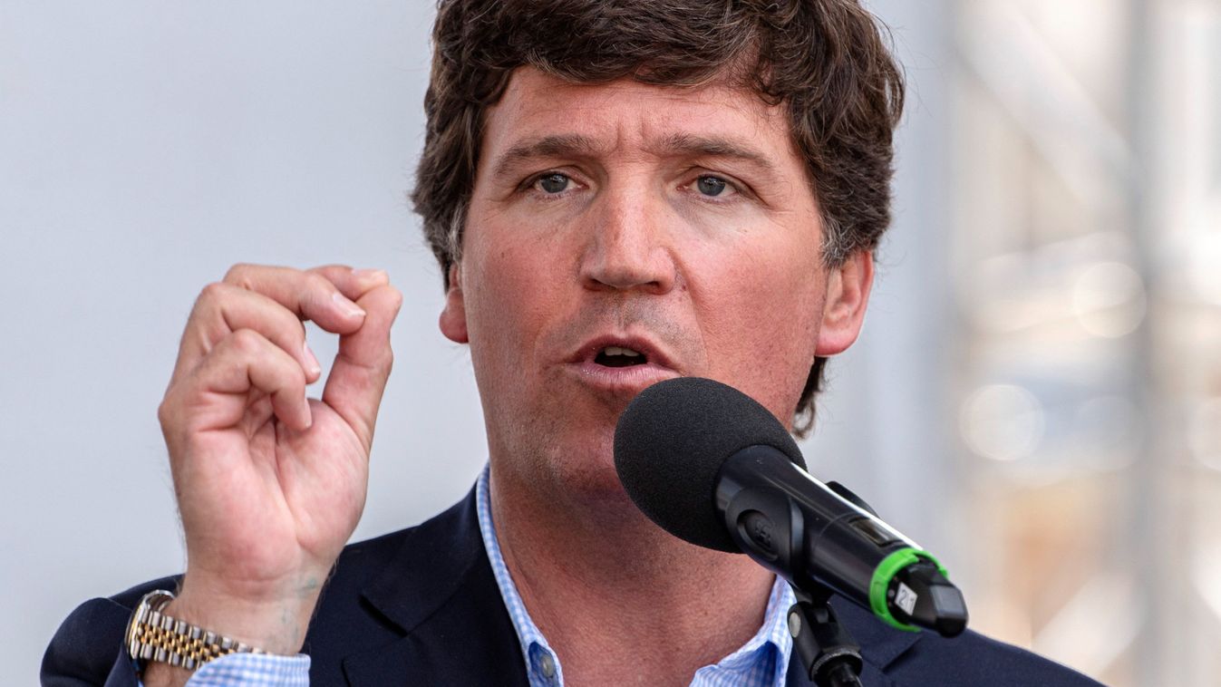 Tucker Carlson új műsort indít a Twitteren