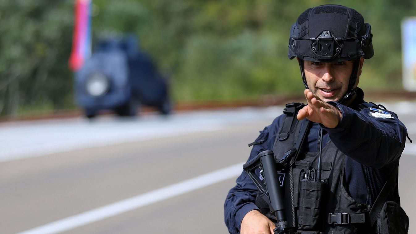 Egy rendőr meghalt, egy pedig megsebesült Koszovóban