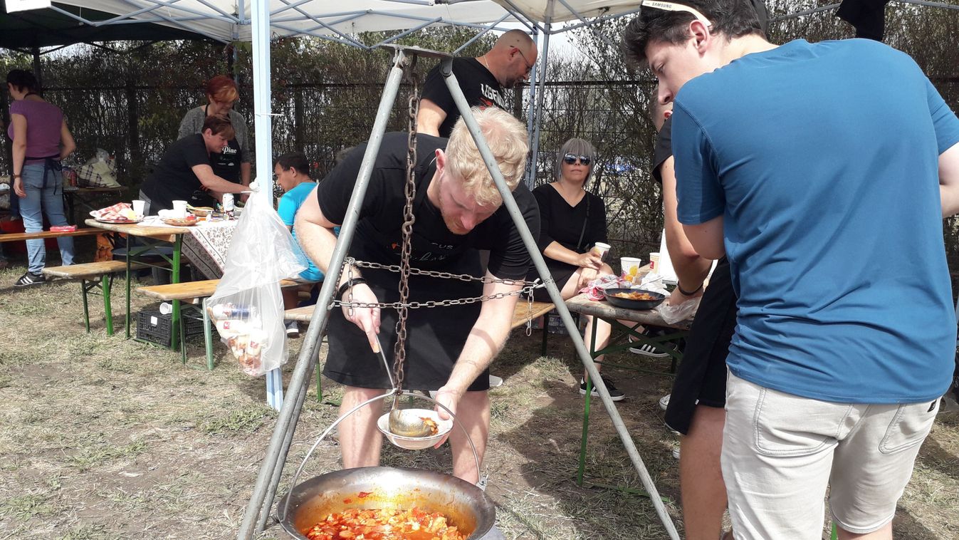 Kapros és tejszínes lecsó is készült a szegedi fesztiválon - Galéria