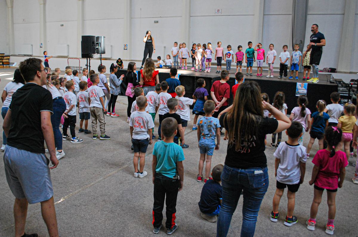 Több száz gyerek vett részt a Nagy Makói Sportágválasztón.