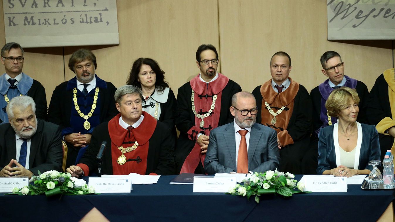 Újabb milliárdokkal segíti a kormány a Science Park megvalósulását - Galéria