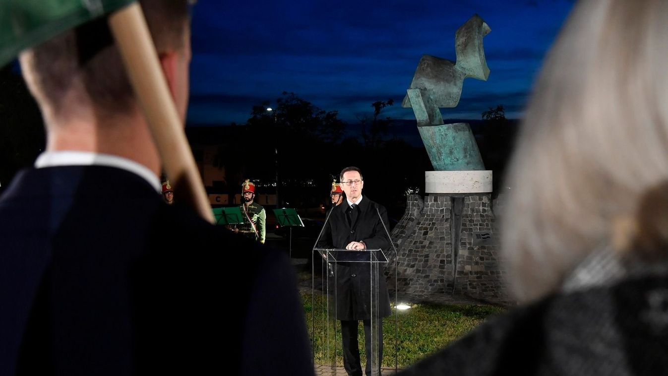 Varga Mihály: '56 üzenete a magyar érdek melletti kiállás (videó)
