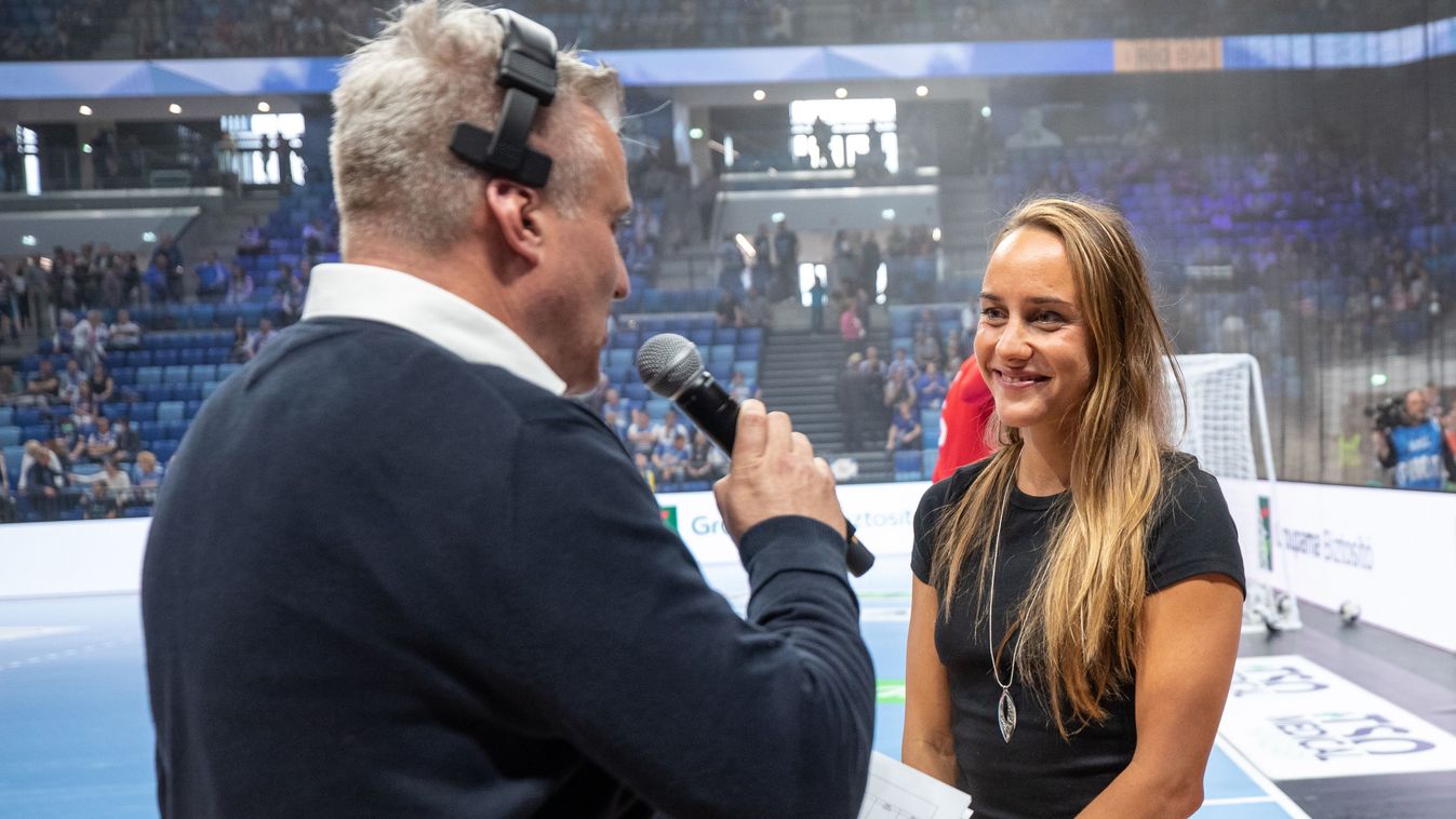 Olasz Anna imádja a kézilabdát, mert csapatjáték és pörgős
