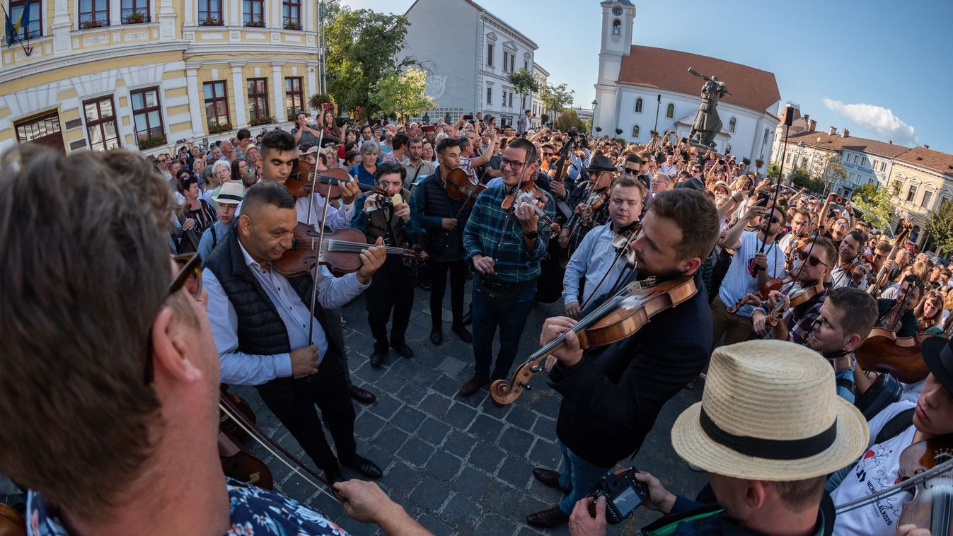 Serényen dolgozott tavaly, idén sem feledi küldetését az erdélyi Hagyományok Háza
