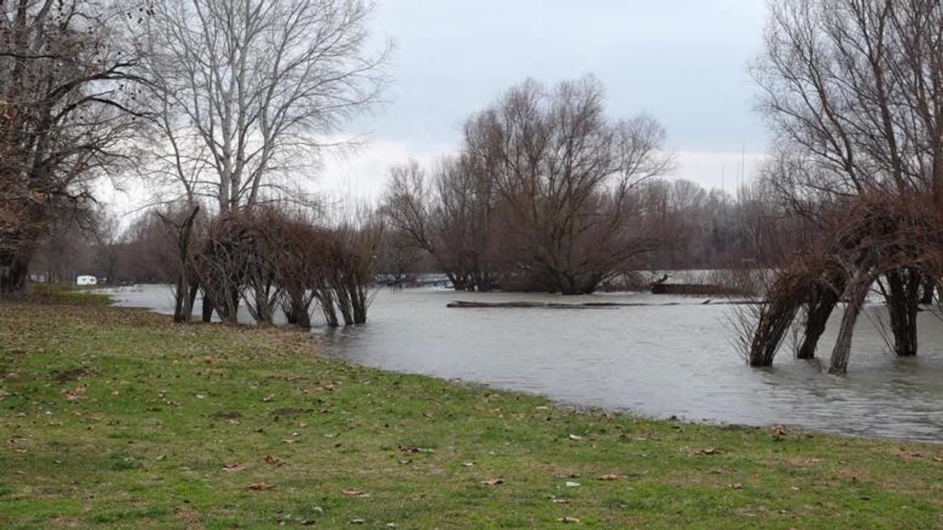9 centiméterrel emelkedett a Tisza vízszintje Magyarkanizsánál