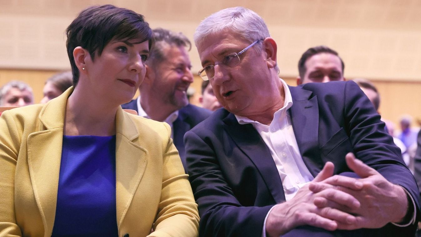 Fidesz: Gyurcsányék soha nem adtak nyugdíjprémiumot és elvettek egyhavi nyugdíjat