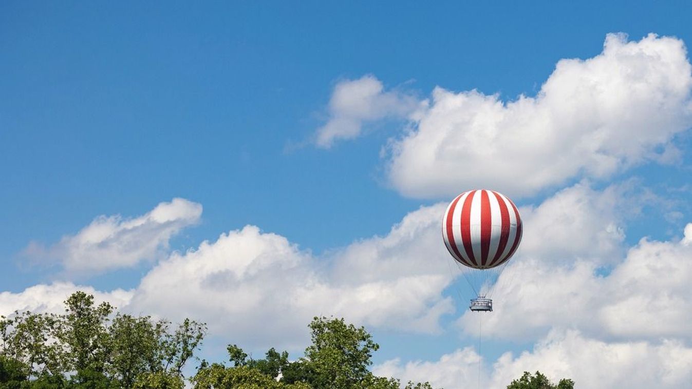 DELMAGYAR – Ismét hőlégballonok lepik el Szeged egét