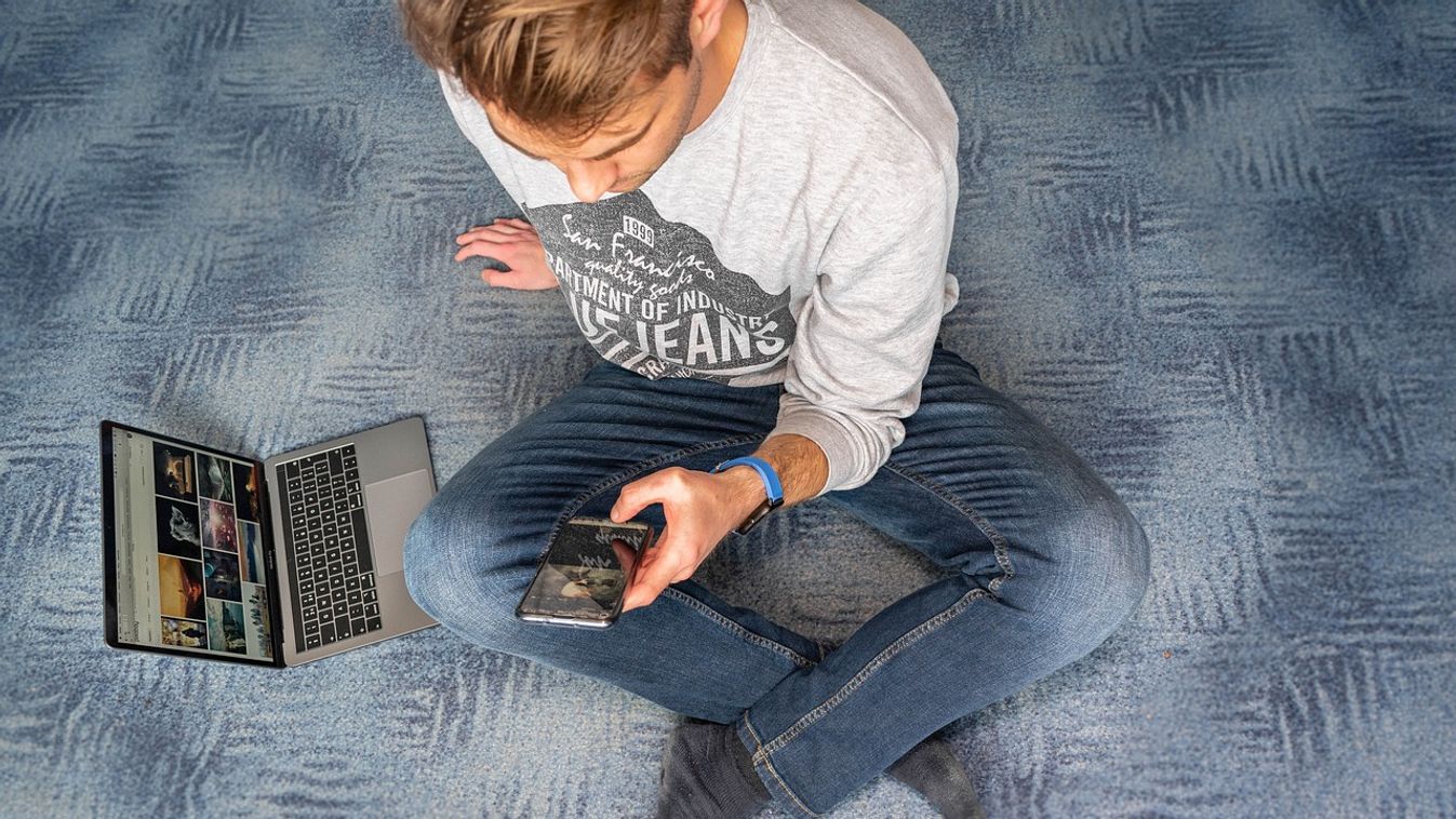Online programozás szakkör indul