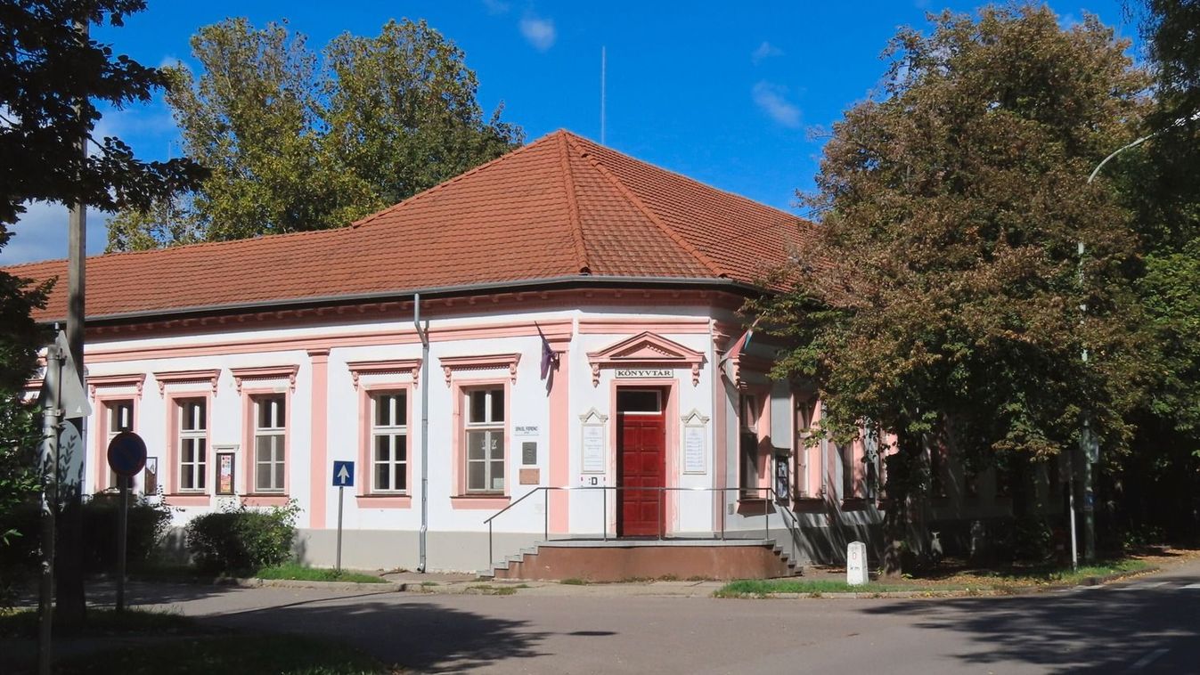 Rendhagyó magyaróra Palásthy Ágnessel