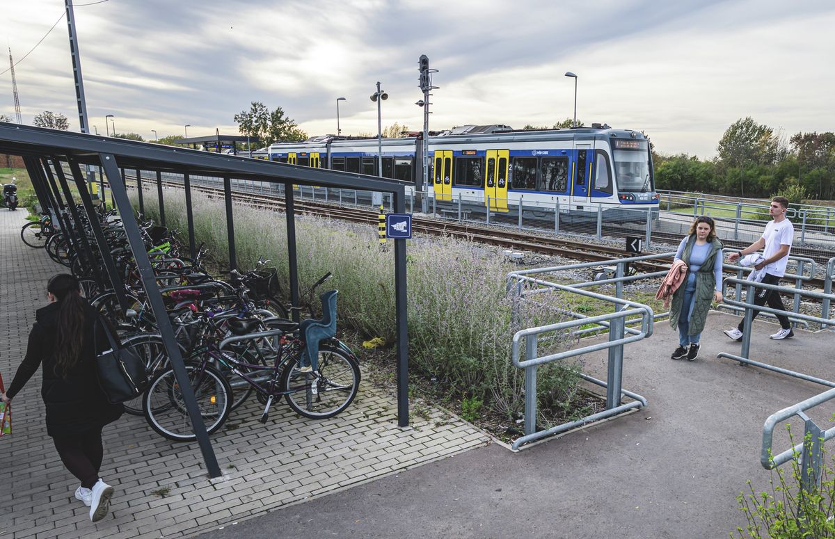 tram-train, bicikli, szállítás, ingyenes