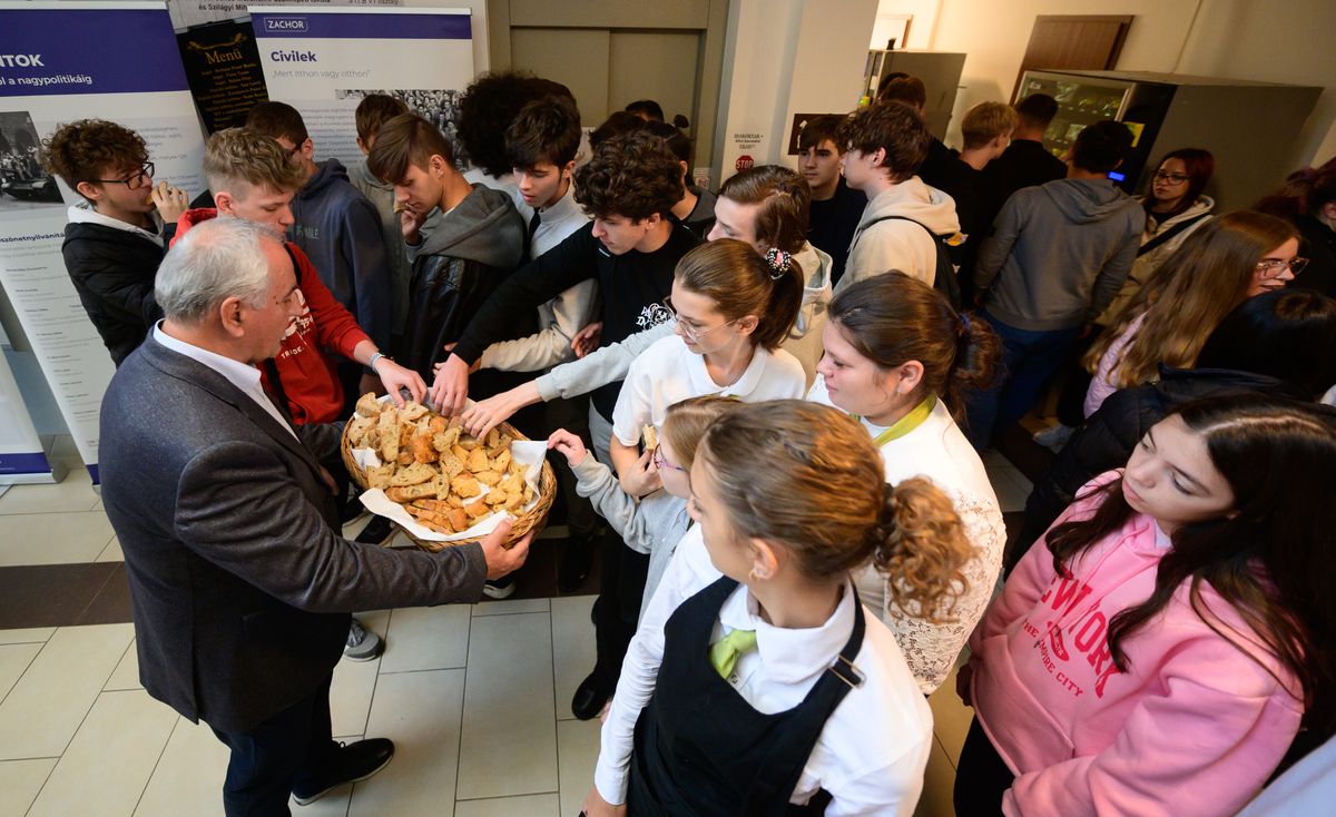 díjnyertes kenyerek, Mórahalom, Varga pékség, szakképző iskola