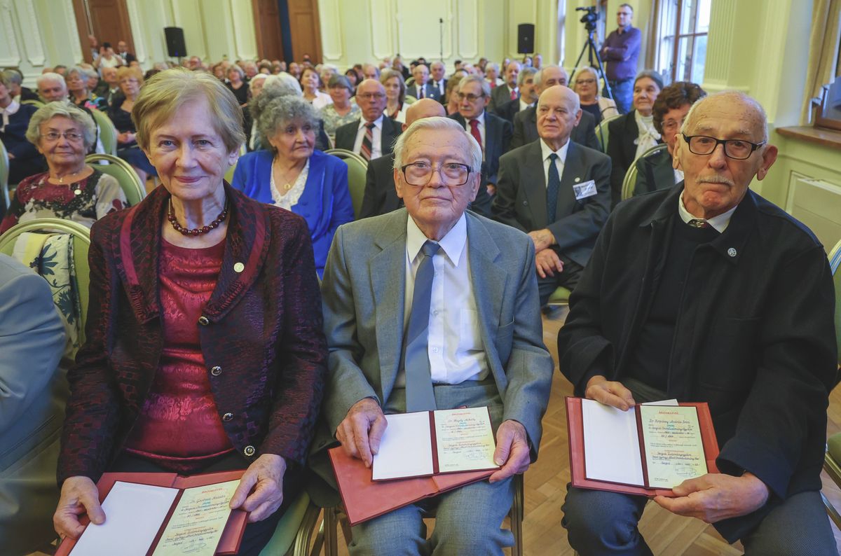 jubileumi diploma