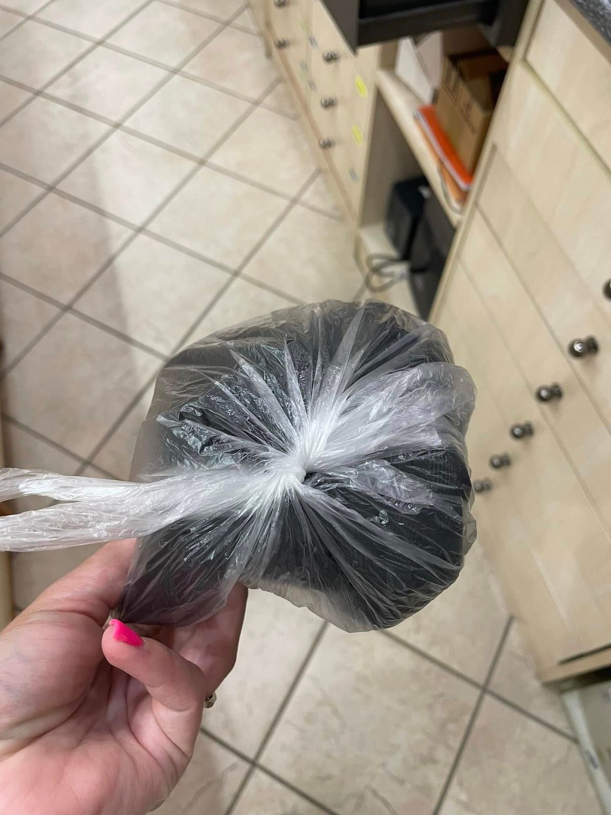 Vinted, csomagolás, csalás