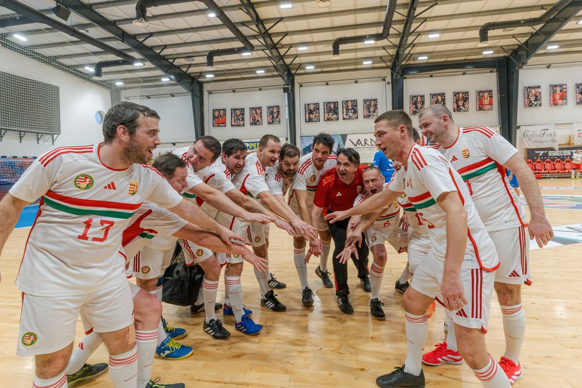 plébános, futsal Eb