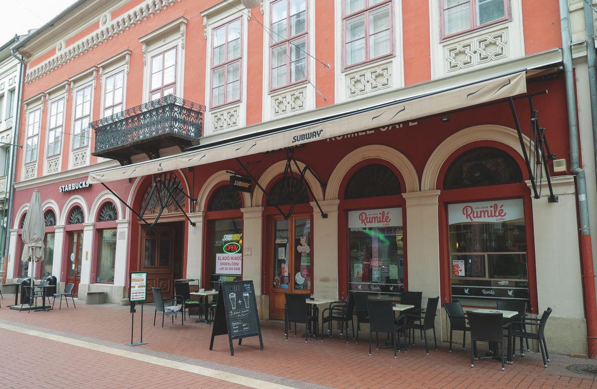 Rumilé Café