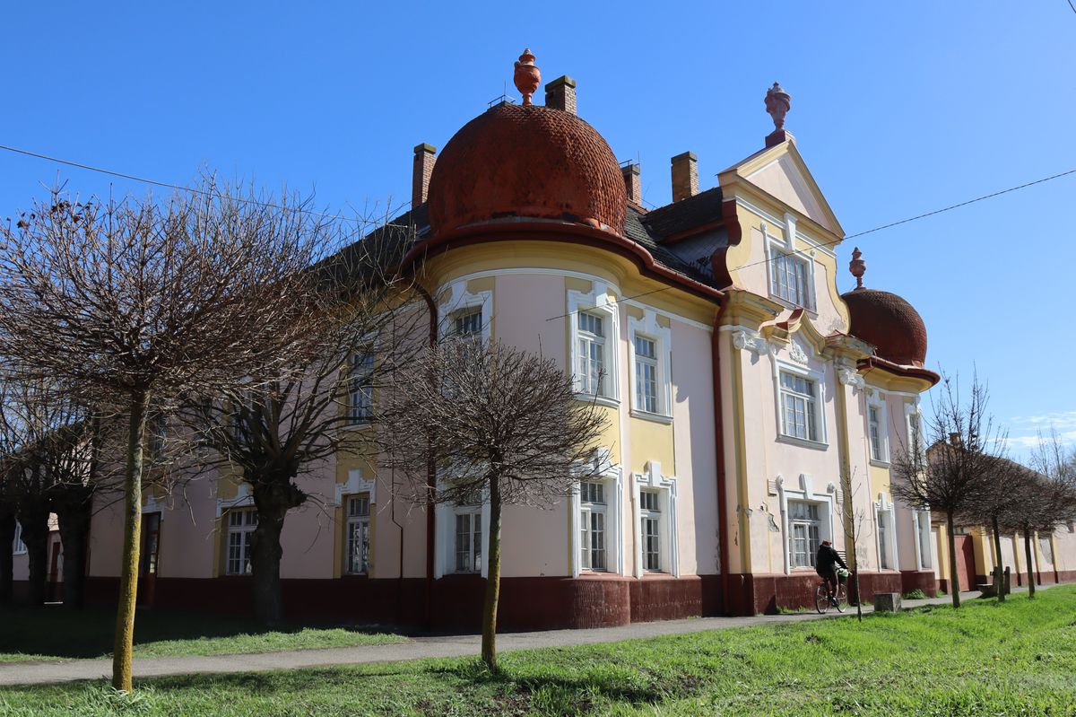palotai képeslapok
