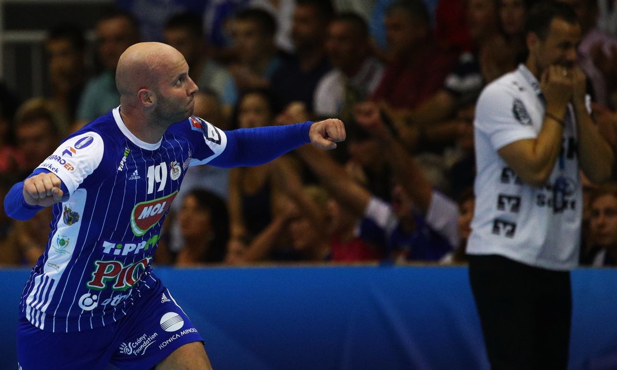 Balogh Zsolt, Pick Szeged, Csiko SE, Orosháza, EHF-kupa-győzelem, befejezi a játékos-karrierjét