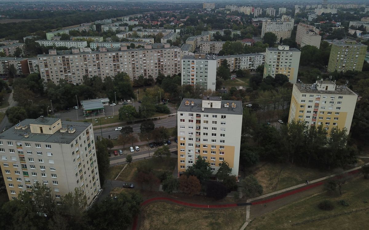 panellakások