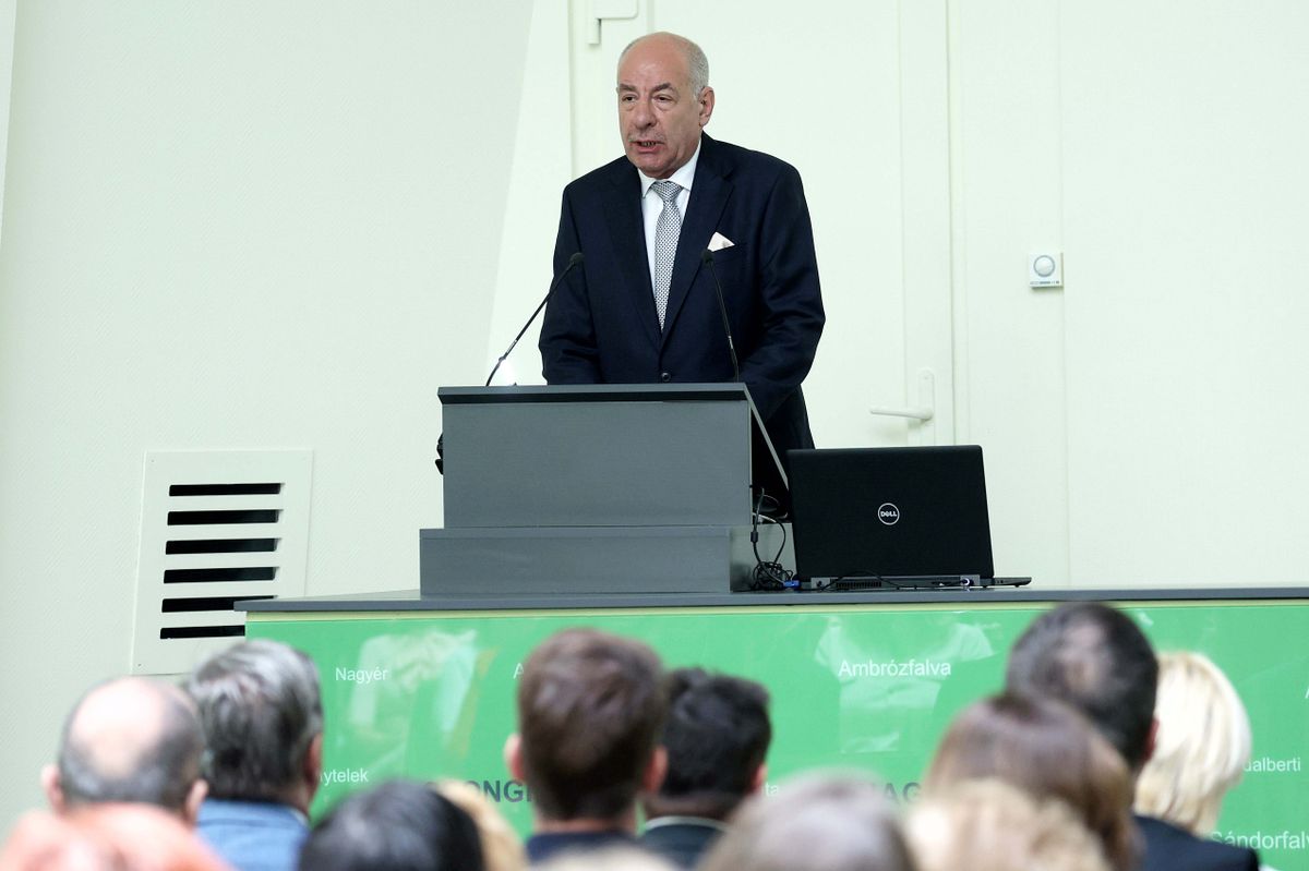 konferencia