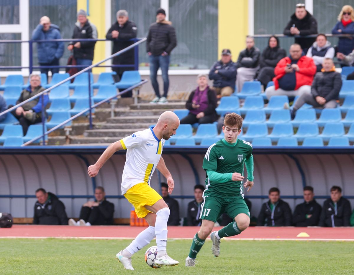 HFC, Monor, Szűcs Róbert, labdarúgó NB III