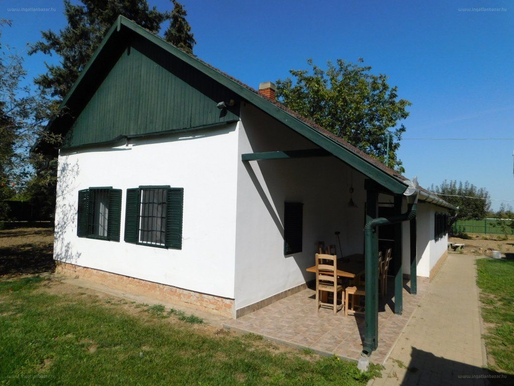 üdülés, üdülő, ingatlan