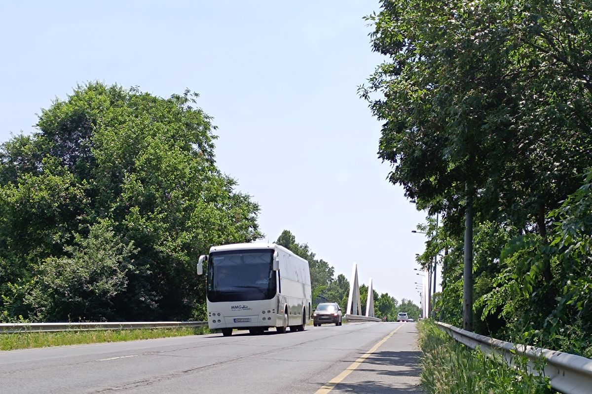 emlékkereszt, buszbaleset
