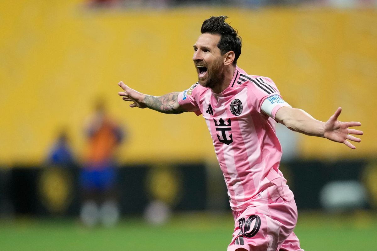 Lionel Messi, Cristiano Ronaldo, FIFA-torna, klub-vb